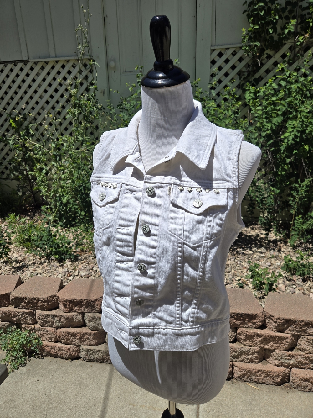 Levis White Studded Denim Vest Womans Medium